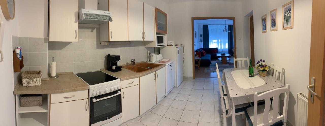 Konig Apartman Iii. Heviz Exterior photo